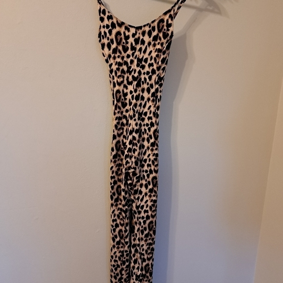 VICTORIA'S Secret Leopard Print Jump Suit Stretchy Small - Picture 4 of 7